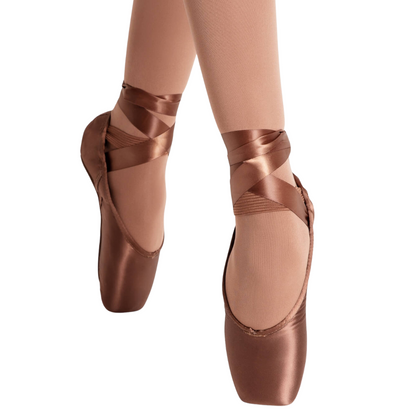Ava Pointe Shoe- Strong S55