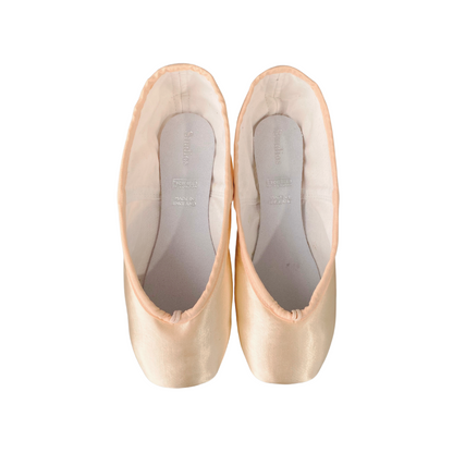 Maple Leaf Pointe Shoe