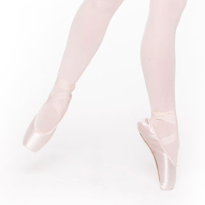Mabe U-Cut Pointe Shoes with Drawstring
