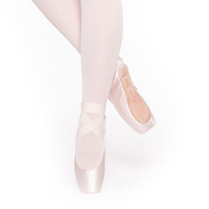 Mabe U-Cut Pointe Shoes with Drawstring